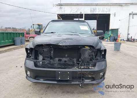 2016 Ram 1500 Express z USA, uszkodzony, nr VIN 1C6RR7FT1GS192445